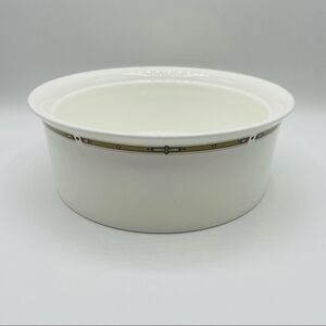 Vintage Wedgwood Metallised Bone China Casserole Dish